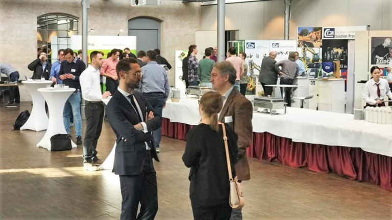 AMR Hydraulik lädt ein - Hydraulikfrühstück