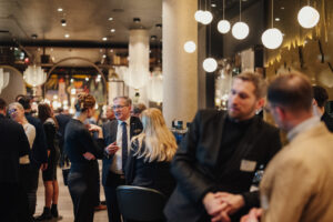 Das Event "Grenz&uuml;bergreifendes Networkingtreffen in Marienbad: Zusammenarbeit ohne Grenzen" am 14. 4. 2026 wird von der DTIHK organisiert und bietet ein abendliches Networking zum Kn&uuml;pfen neuer Gesch&auml;ftskontakte als Programmpunkt an.