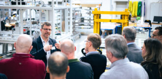 AMZ Automobilzulieferernetzwerk Eventformat "Unternehmen laden ein" bei XENON am 17.03.2026