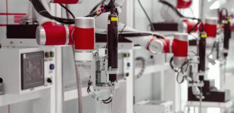 JAKA Robotics ist seit Februar 2026 Mitglied im Netzwerk Automobilzulieferer Sachsen (AMZ) und bringt Know-how &uuml;ber Cobots mit ins Netzwerk.