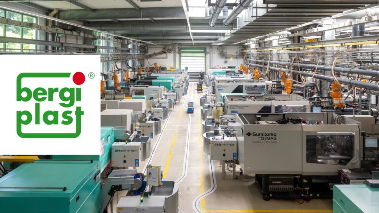 Smart Intralogistics bei BergiPlast: Automatisierter Materialfluss mit fahrerlosen Transportsystemen in der Produktion eines Automobilzulieferers.